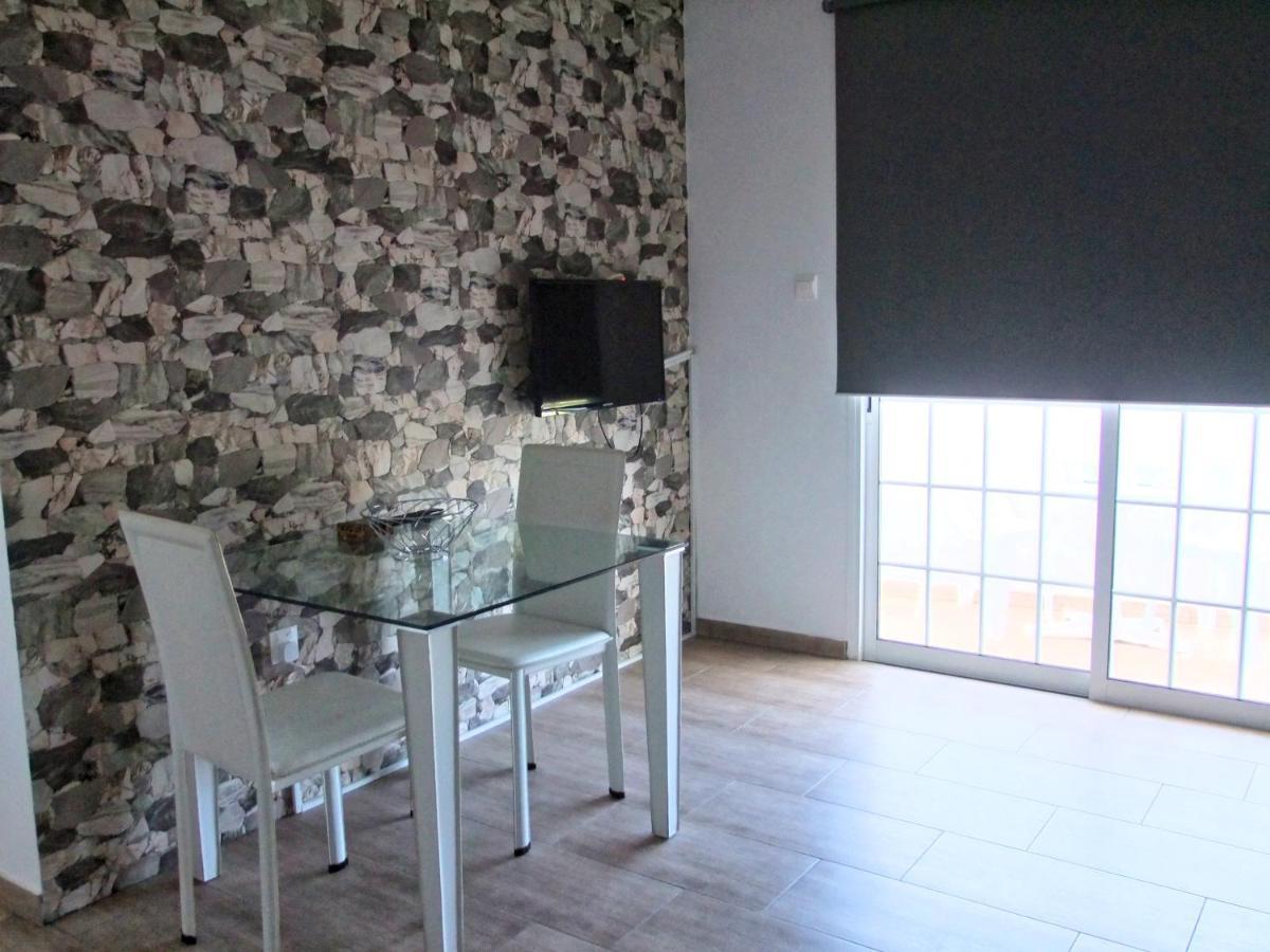 Frangeskos Beach Apartment'S Δεκέλεια Εξωτερικό φωτογραφία